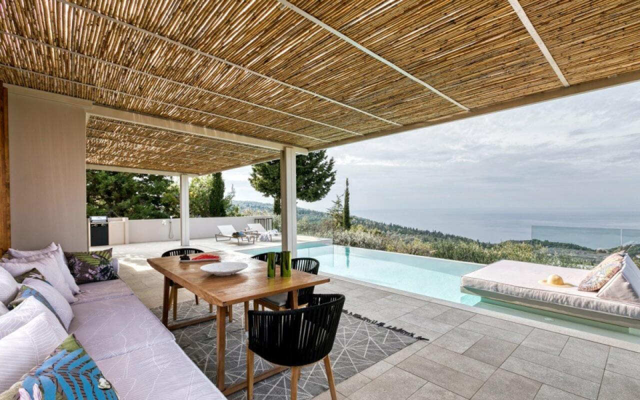 Art Blue Villa Residence with Private Pool,Lefkada