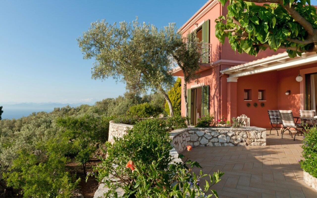 Art Blue Deluxe Villa With Private Pool,Lefkada