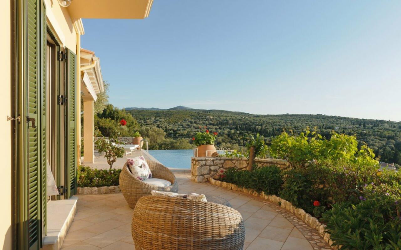 Art Blue Grand Villa with Private Pool,Lefkada