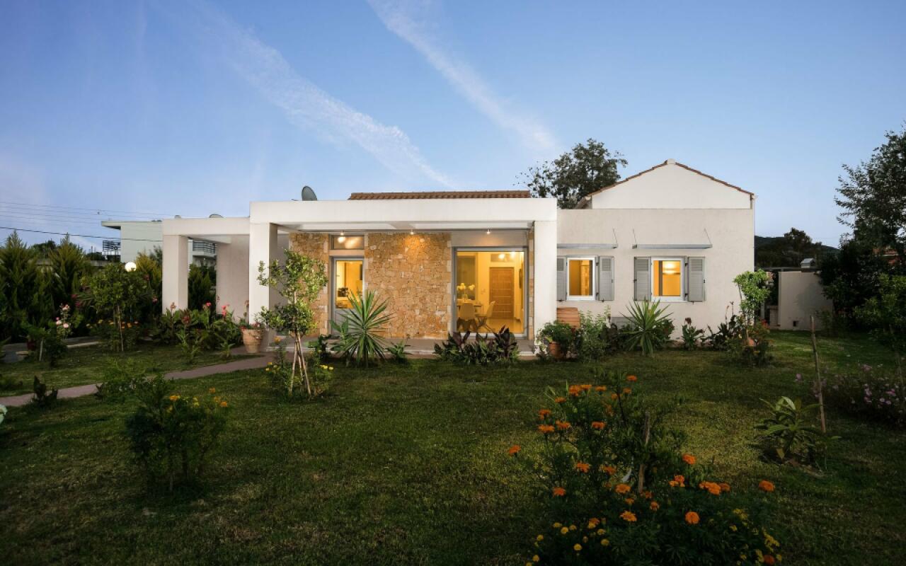 Corfu 3 stars Luxury Villas-Luxury Villa Erotas