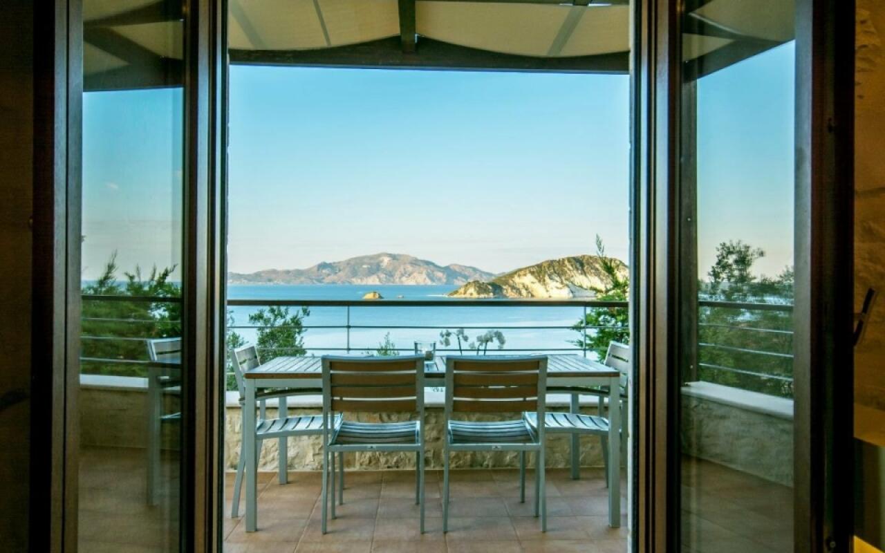 Exensian Villas-3-Bedroom Executive Villa with Private Pool, Zakynthos